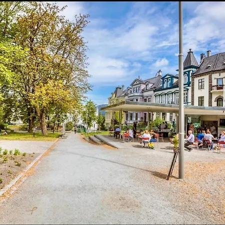 Lys Med Terrasse 10 Min Til Bryggen * Bergen